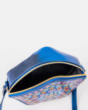 Load image into Gallery viewer, Harry Potter Chocolate Frog Crossbody